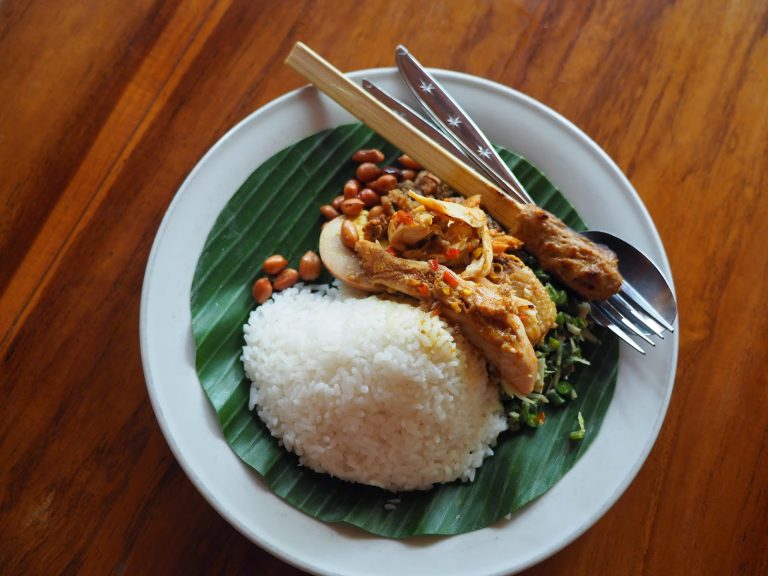 5 Warung Makan Legendaris di Bali
